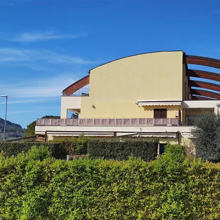 L'azalea - A Due Passi Da Numana Con Grande Terrazzo E Piscina Condominiale Stagionale Apartment *