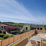 L'azalea - A Due Passi Da Numana Con Grande Terrazzo E Piscina Condominiale Stagionale * Sirolo
