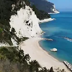 Διαμέρισμα L'azalea - A Due Passi Da Numana Con Grande Terrazzo E Piscina Condominiale Stagionale *
