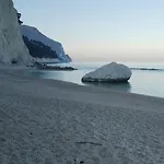 Διαμέρισμα L'azalea - A Due Passi Da Numana Con Grande Terrazzo E Piscina Condominiale Stagionale