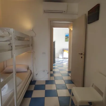 L'azalea - A Due Passi Da Numana Con Grande Terrazzo E Piscina Condominiale Stagionale Sirolo